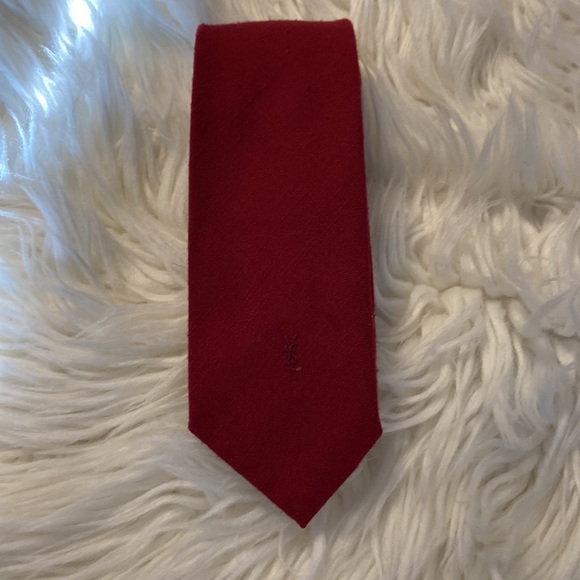 Yves SaintLaurent Man Tie - Picture 2 of 7